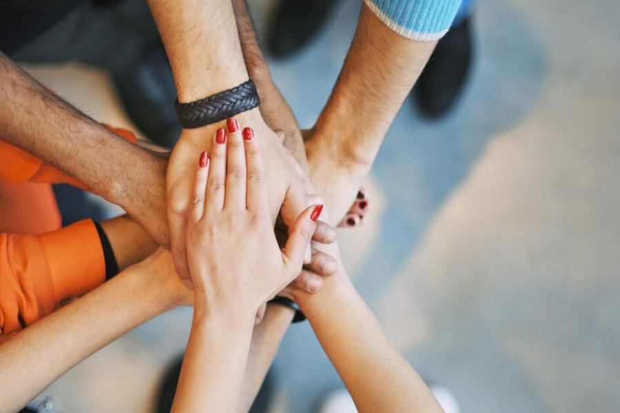 Bonding là gì? Mở “khóa” các hoạt động gắn kết tình đồng đội