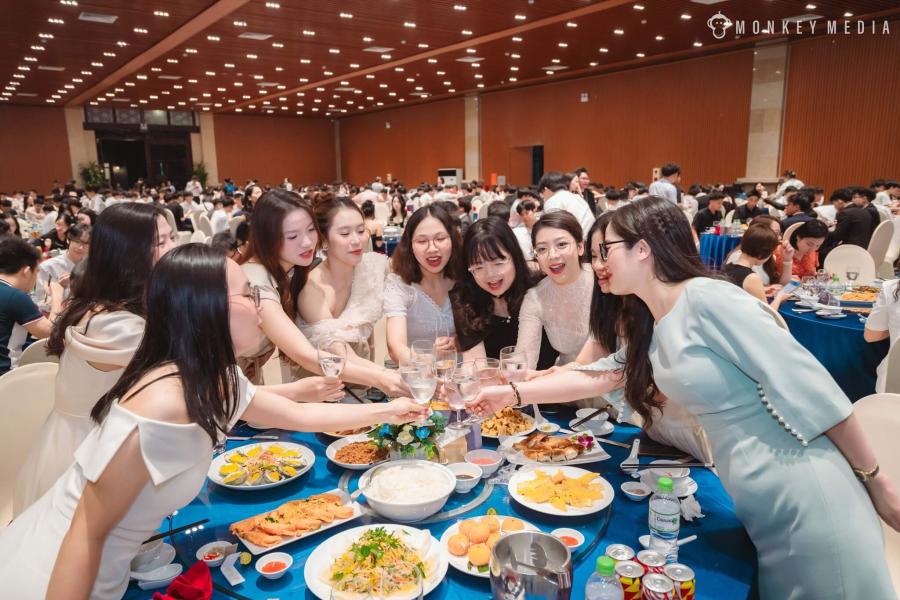 GALA DINNER VÀ NHỮNG ĐIỀU CẦN LƯU Ý